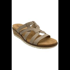 Cliffs Women's Tinisha Wedge Sandal Taupe Embossed - Medium